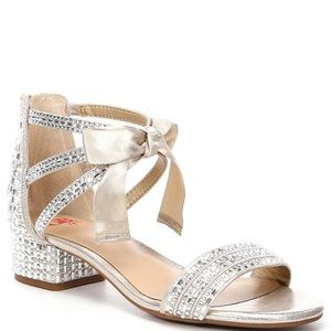 Girls GB special occasion shoes. Size 13M.